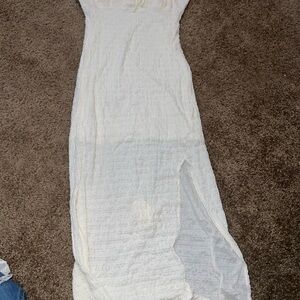 Elegant White Maxi Dress